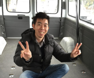 座席のない車でイーウーの果てへ行く・・・の巻！