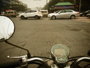 愛車のサイドミラーが割れてしまった件