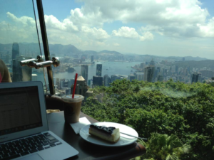 香港山頂ビクトリア・ピークのカフェがコスパ良すぎる件
