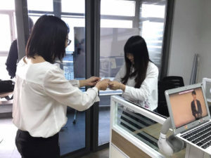 広州でも、名刺交換の儀・・・の巻！