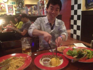 フライデーズ in マニラ！