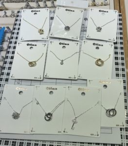 義烏でアクセサリ仕入れ! 在庫転売 VS OEM!