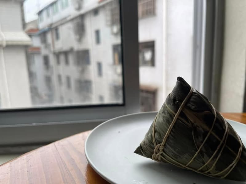 端午節に隔離ホテルで受け取った中国のちまき