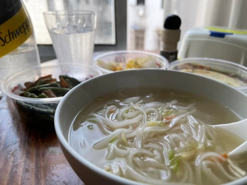 ベトナムを思いながら隔離ホテルで食べたフォー