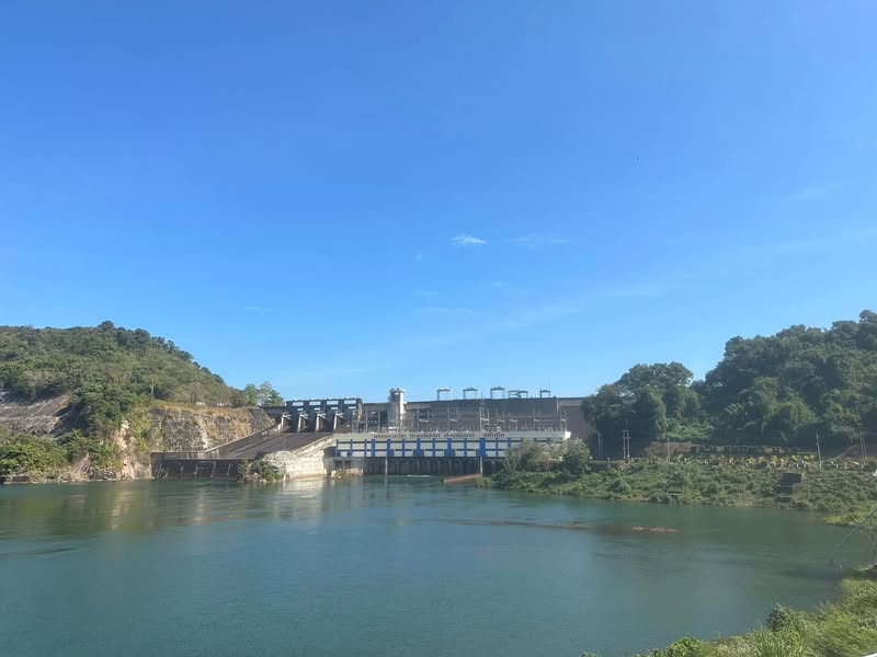ラオスのナムグム第一水力発電所