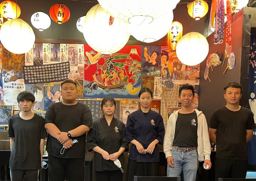 隔離終了後に初めて対面した酒仙の社員と佐藤大介